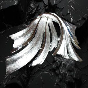 Crown Trifari Silver Tone Brushed & Polished Brooch Signed 1960's Feather MCM